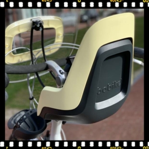 bobike go mini sárga biciklis gyerekülés előre használatban