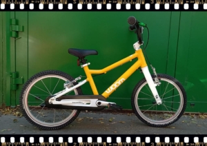 woom 3 sárga 16-os gyerek bicikli bringangyal