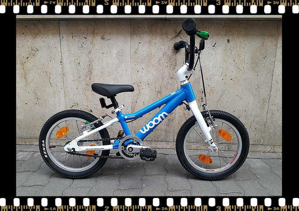 woom2 14-es méretű kék gyerek bicikli