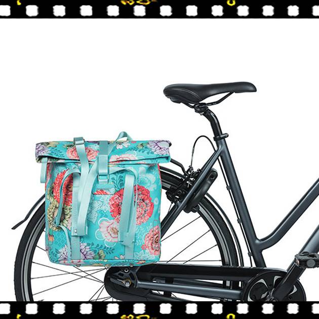 basil bloom field shopper kerékpáros táska kerékpáron